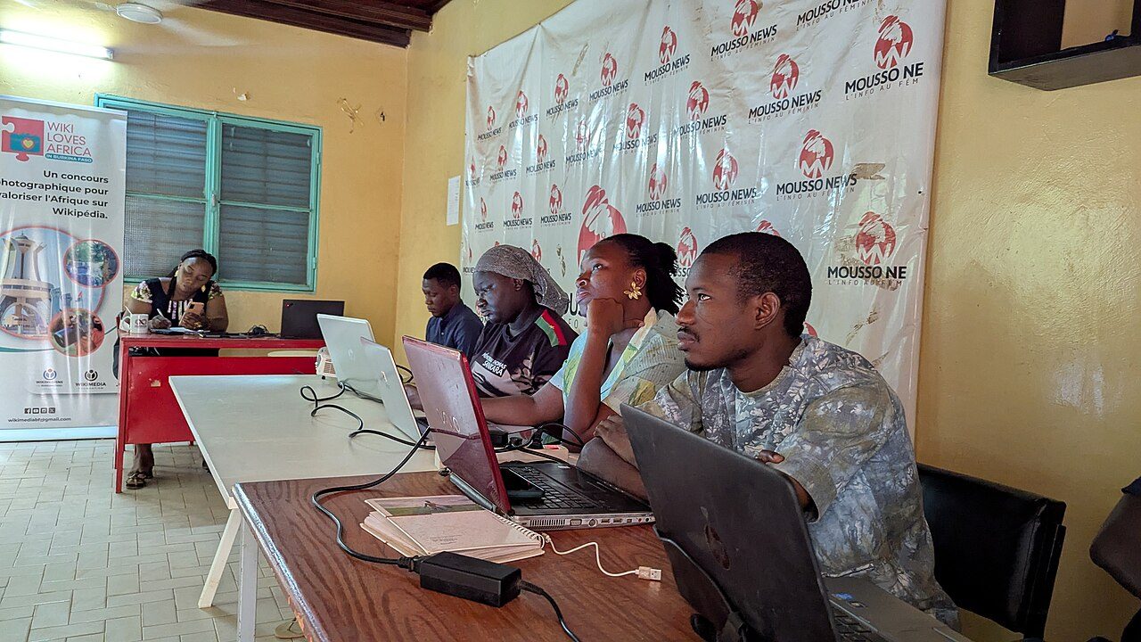 Première formation Wiki Loves Africa 2025 au Burkina Faso 02.jpg